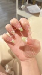 -UGIRL有个美甲