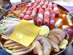 芝士肥牛年糕火锅-Meet Sun韩式大排档(五一广场7MALL店)