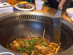 -锅老头海鲜铁锅炖