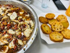 -黑皮酸菜鱼(三山街店)