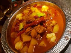 沙湾原始大盘鸡-丝路金桃·新疆菜(徐汇店)