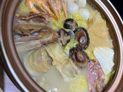 -浦東饭店(育才街怀特国际商城店)