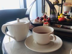 靠窗位-三迪希尔顿酒店·星空酒廊