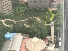 -唐拉雅秀酒店-西锦汇空中BBQ·思创餐厅