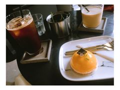 -UNI UNI(环亚凯瑟琳店)