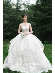 -雪中彩影婚纱摄影·微光艺术中心