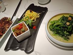 -姜君·千岛湖鱼头馆(浦东大道店)
