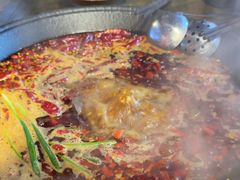 -黄潇洒老火锅(九眼桥宏济巷店)