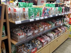 零售区-良品铺子(正大店)