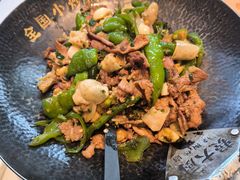 -费大厨辣椒炒肉(黄兴中心广场店)