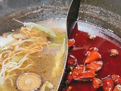 -伍师兄市井火锅(东部星悦天地店)