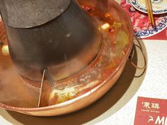 -东镇老火锅(长春路首店)