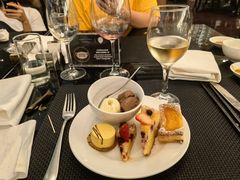 -圣丰索菲特·2 On 988 Café 自助餐厅