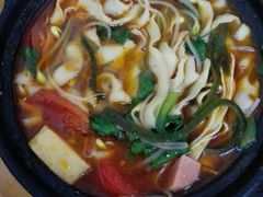 砂锅刀削面-百炉屯王记凉皮老店(云杉路店)