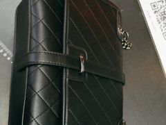 -爱革·奢品·鞋包·衣物·家居(博荟广场店)