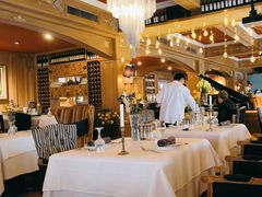 -火车头法国西餐厅