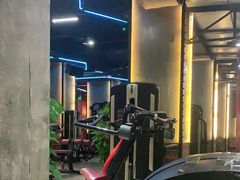 -奥力健身瑜伽普拉提馆(红宝路店)