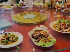 -天羽烤乳鸽店(财大家属院店)