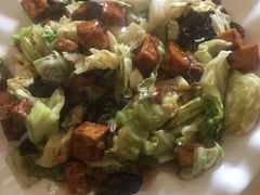 白菜木耳爆豆腐-清真宏玉祥黄门脸餐厅(华荫东里店)