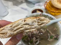 烧饼-清真喜兰老丁羊汤特色小吃