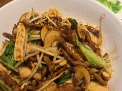 生爆牛肉面-寻裕记·现炒浇头面(人民广场店)