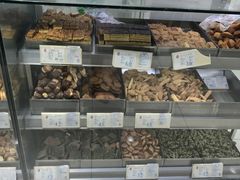 -上海哈尔滨食品厂(淮海中路店)