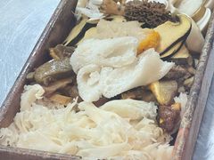 -野·大山里野生菌石锅土鸡(益田假日店)