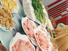 -名都晓荷塘主题火锅(海城街店)