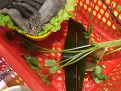 -何氏串串香火锅(翠亨店)