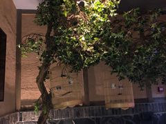 门面-哥老官重庆美蛙鱼头(西湖银泰十一哥店)