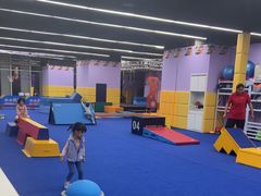 -小小元气运动馆(无锡茂业中心店)
