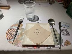 -春树下·树屋花房西餐厅(罍街AS1980店)