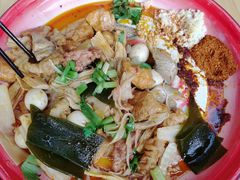 -煮小篓盘盘麻辣烫(广都店)
