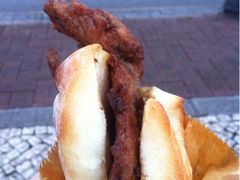 猪扒包-大利来记咖啡室(告利雅施利华街店)