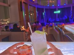 -The Penthouse酒吧