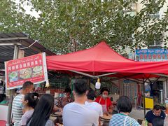 -乌恰市场(彩虹商场店)