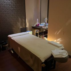-诗泥SPA