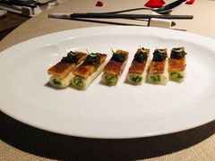 鱼子酱脆皮松板肉-解香楼(八盘岭路店)