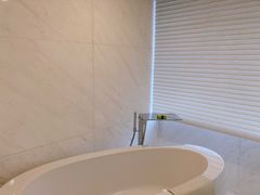 -大连中远海运洲际酒店