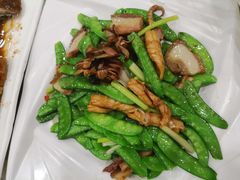 兰豆烧肉炒土鱿-潮喜竹溪荔湖酒家(荔枝湾店)