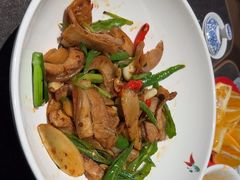 -渔语鱼新川菜Bistro(万象天地店)