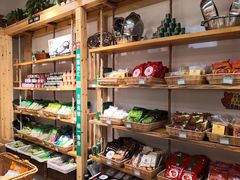 零售区-锅圈食汇火锅烧烤食材超市(凤城六路店)