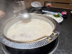 -煲宫猪肚鸡(昆山金鹰国际购物中心店)
