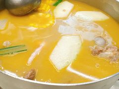 -肥仔文澳门猪骨煲(南京西路店)