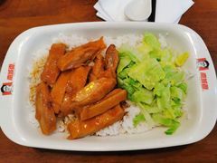 -南城香·饭香串香馄饨香(红军营店)