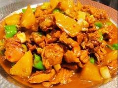 -俭寨大盘鸡·手抓肉·烧烤新疆菜(乌苏路店)