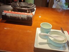 -魏铭鱼头捞饭(晋阳路店)