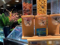 -遇上西雅图多融合海鲜自助餐厅(中房金谊广场店)
