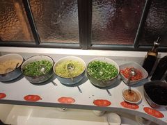 自助调料区-南城十里潮汕鲜牛火锅·鲜虾生滚粥(融汇老商埠店)