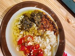 -黔二妞地摊火锅(龙华清湖店)